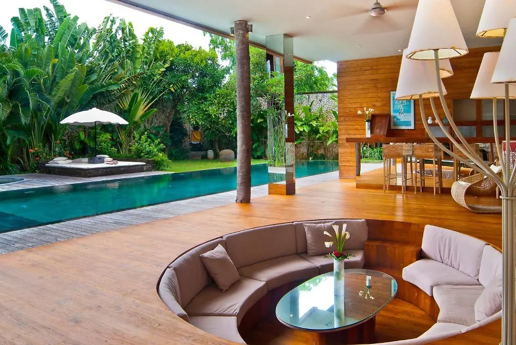 Eko Villa Seminyak - Tropical Villa, Walk To Beach Seminyak (Bali)