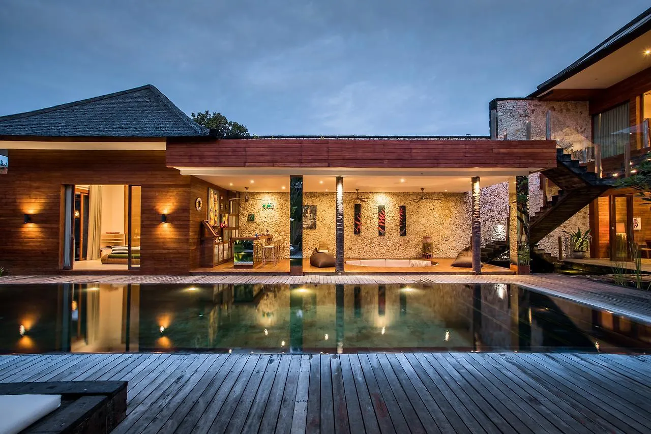 Eko Villa Seminyak - Tropical Villa, Walk To Beach