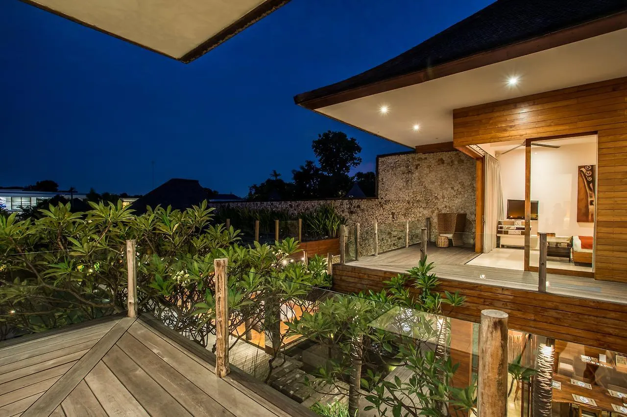 Eko Villa Seminyak - Tropical Villa, Walk To Beach