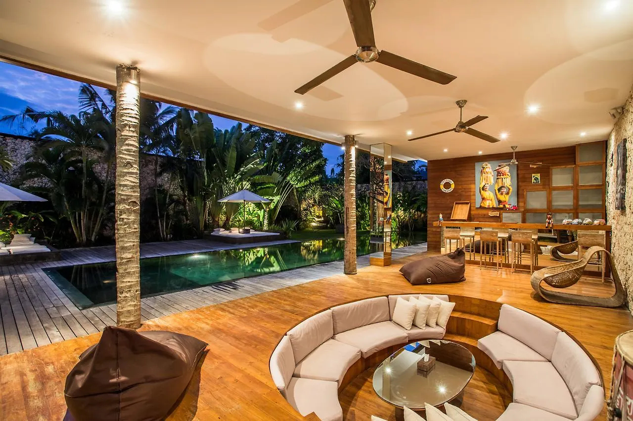 Eko Villa Seminyak - Tropical Villa, Walk To Beach Indonesia